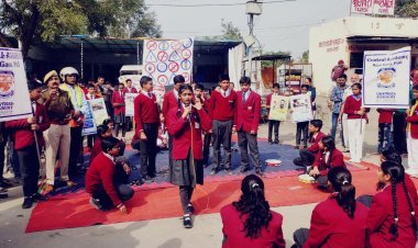 पाली राष्ट्रीय सड़क सुरक्षा नियमों के प्रति किया जागरुक