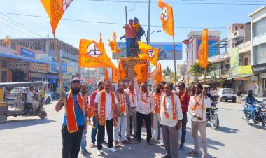 शिवसेना नेवीर शिरोमणि छत्रपति शिवाजी की मनाई जन्म जयंती 