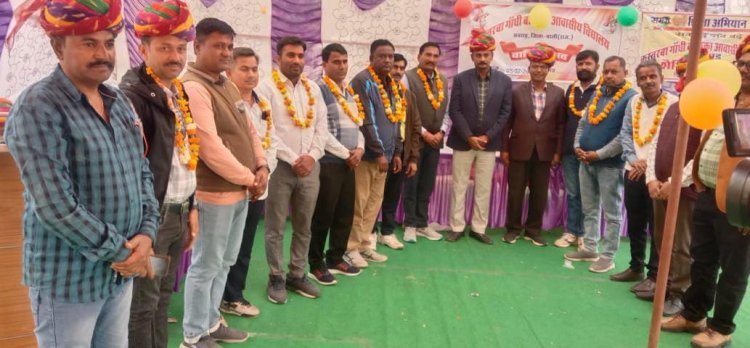 सवराड कस्तूरबा  विद्यालय में हुआ बाल मेला व वार्षिक उत्सव                                                              