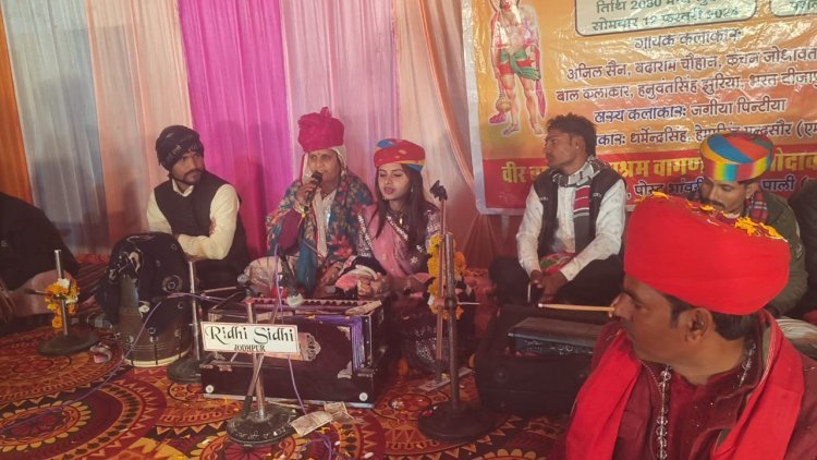 विशाल भजन संध्या और महाप्रसादी का आयोजन हुआ सम्पन। दूर दराज से पहुचेे श्रदालू