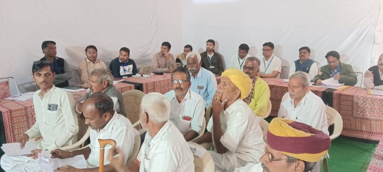 ग्राम पंचायत स्तरीय जनसुनवाई आमजन की समस्याओं को सुनकर दिए निराकारण के निर्देश