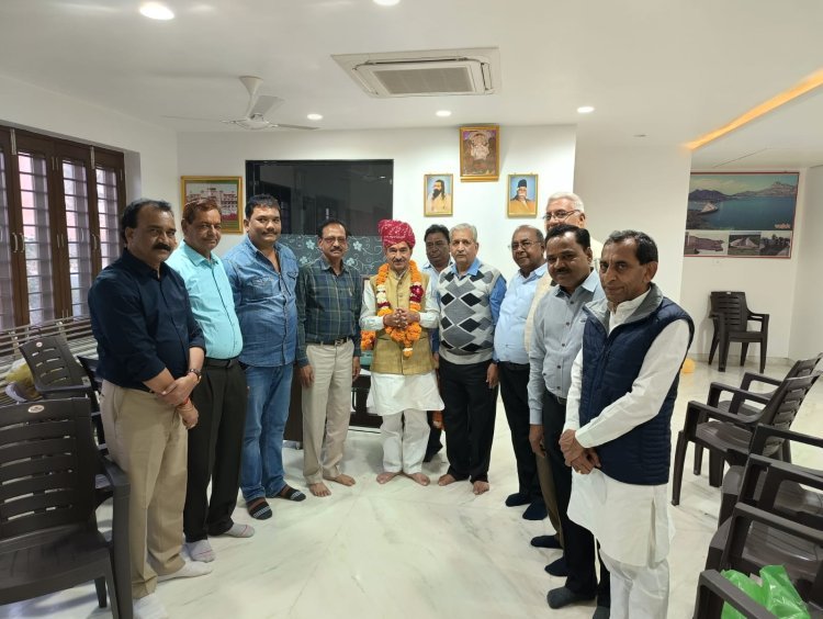 रेड क्रास सोसायटी ने राज्य सभा सांसद का किया स्वागत