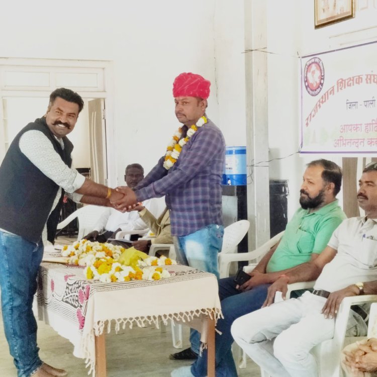 स्काउट अधिकारियों का किया सम्मान 