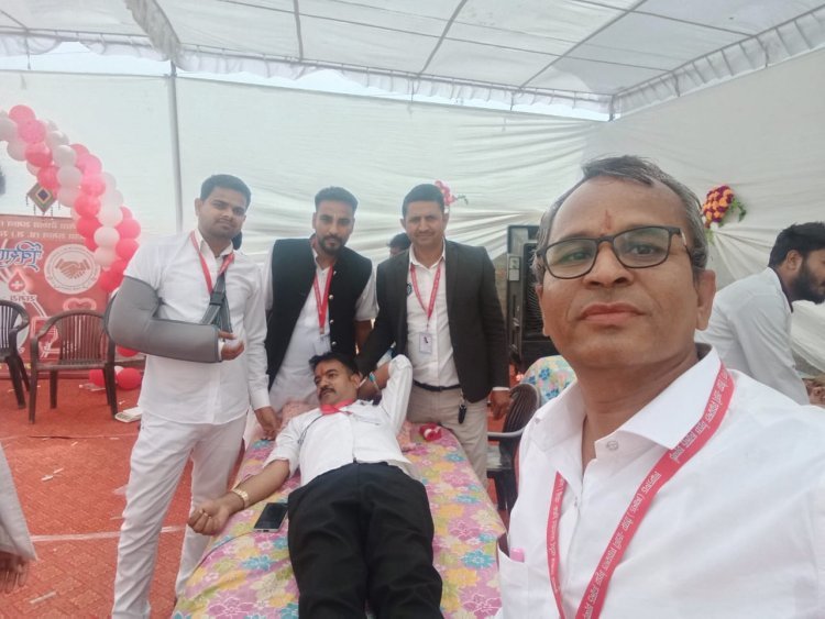 पाली जिला वैष्णव समाज (च.स.) द्वारा 121यूनिट दिया रक्तदान 