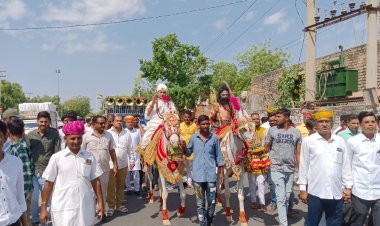 गाजे- बाजे के साथ मनाई राजपुरोहित समाज ने  संत खेतेश्वर कि जन्म जयंती