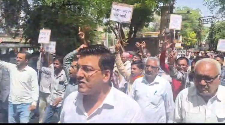 जोधपुर की दिव्या की मौत के मामले में पाली में किया माली समाज ने प्रदर्शन