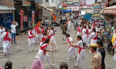 सैन समाज की निकाली शोभायात्रा
