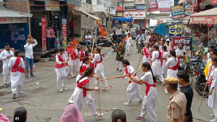 सैन समाज की निकाली शोभायात्रा