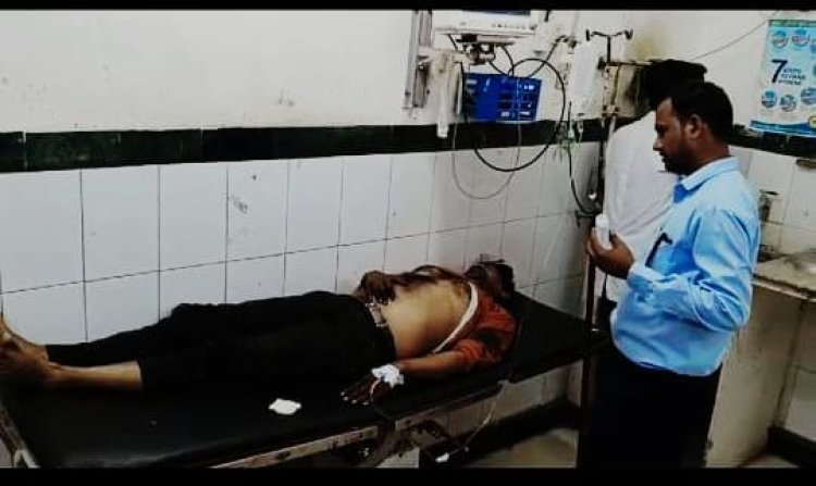 बेटे से परेशान पिता ने पिया आयल तबियत बिगड़ने से अस्पताल में कराया भर्ती