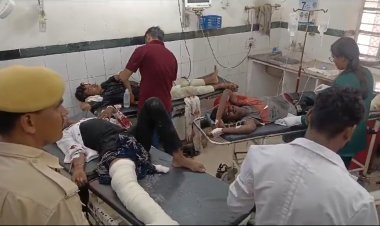 हादसे में बाइक सवार दो युवक हुए गंभीर घायल  पाली के बांगड़ हॉस्पिटल से प्राथमिक उपचार के बाद जोधपुर किया रेफर