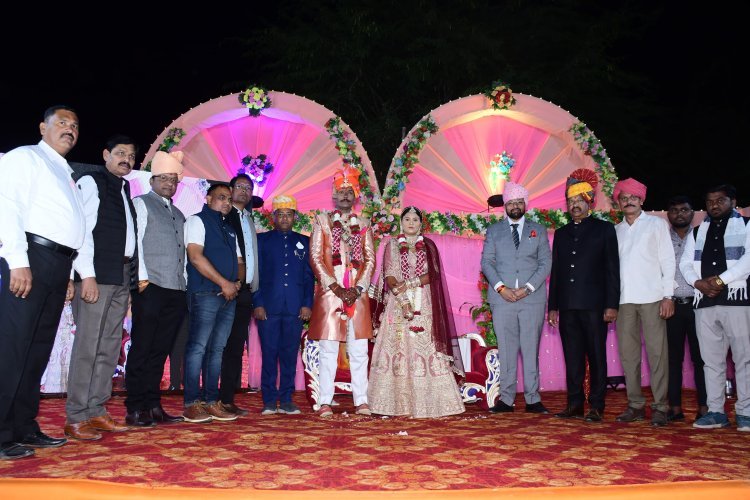 पहली बार  युवा राष्ट्रीय अध्यक्ष बनने पर सिरोही मे एक शादी समारोह मे परिहार का किया स्वागत 