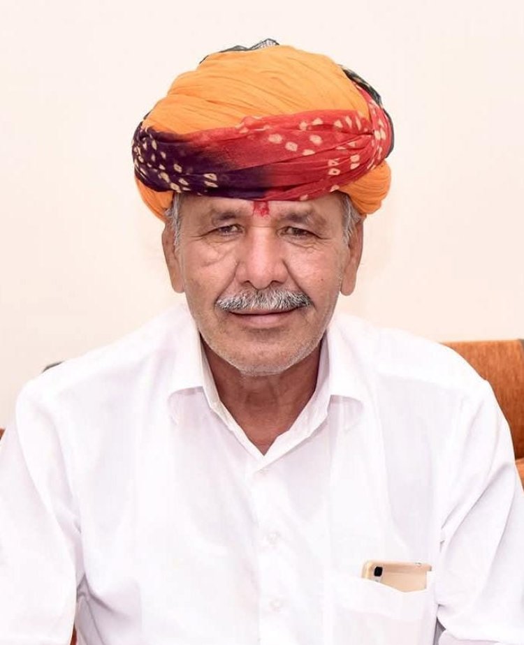 While expanding the executive, Durgaram Chaudhary was made the district vice president