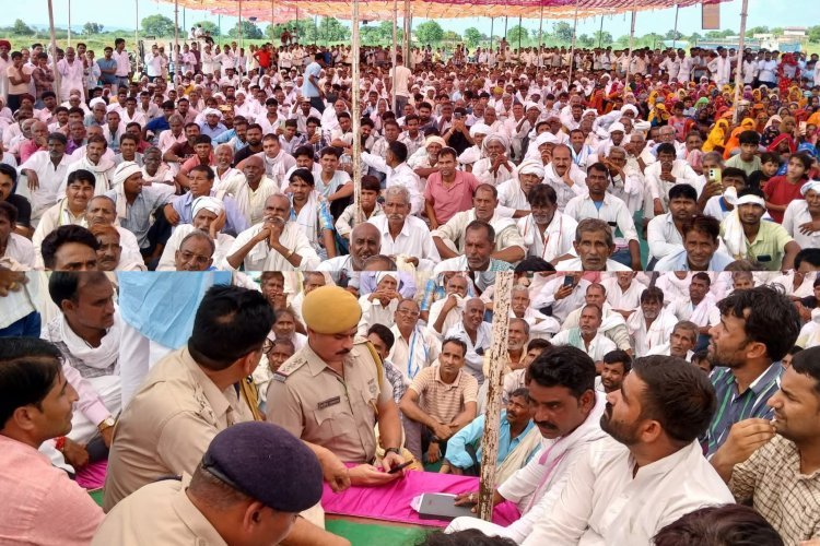 तीन दिन में चोरी का खुलासा करने और थाना इंचार्ज को हटाने की मांग पर बनी लिखित सहमति, महापंचायत खत्म