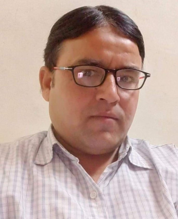 ग़ज़ल- मुस्कुराते हुए लोगो से मिला करते हैं