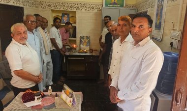 आयुर्वेद के प्रवर्तक भगवान धन्वन्तरि की जयन्ति मनाई