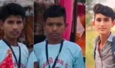 पिकअप ने तीन छात्रों को कुचला दो की मौत     