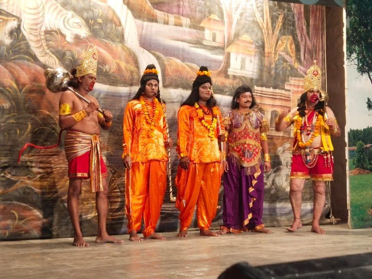 रामलीला मंचन पर युध्द का ऐलान