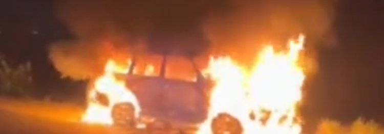 कार में लगी आग