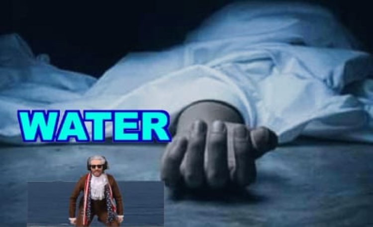 टंकी सफाई कर रही महिला नीचे गिरी हुई मौत 