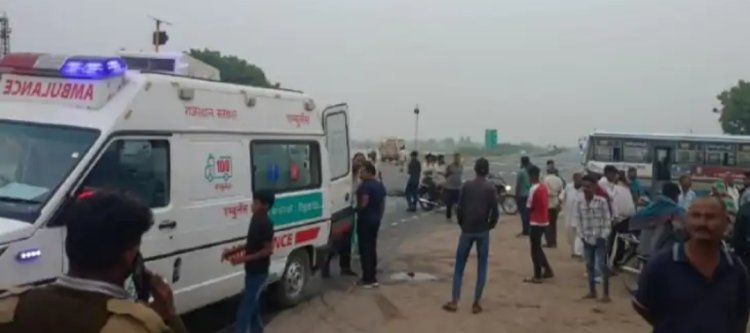 बस टेंकर भिड़ंत, 15 यात्री घायल 