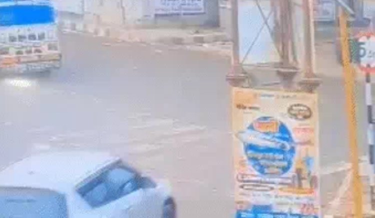 साधु ने चेन चुराई 