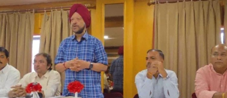 निजी बसे कल से नहीं चलेगी 