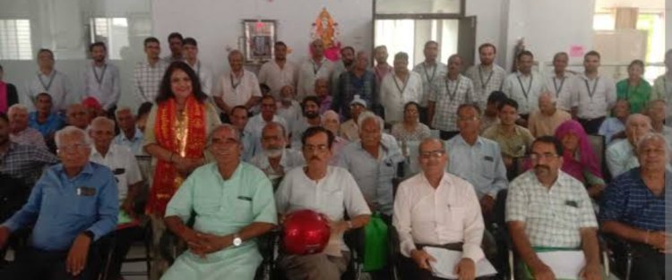 पेन्शनर्स के हित में विशेष कैम्प