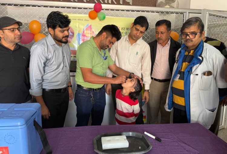 पल्स पोलियो अभियान का शुभारंभ   