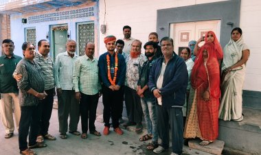 उत्कृष्ट कार्य करने पर भाग संख्या 134 के बीएलओ व सहायकों का हुआ सम्मान