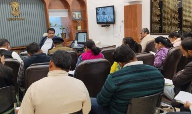 महिला समाधान समिति की बैठक