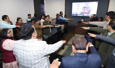 वर्चुअल रूप से दिलाई सुशासन दिवस की शपथ