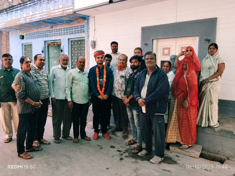 उत्कृष्ट कार्य करने पर भाग संख्या 134 के बीएलओ व सहायकों का हुआ सम्मान