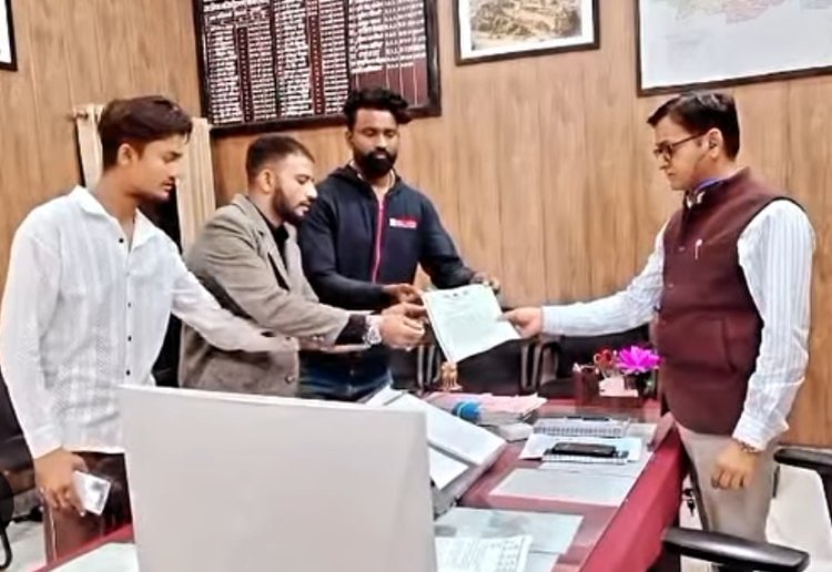 ऑल इंडिया मजलिस ए इत्तेहादुल मुसलमीन ने उपखंड अधिकारी को सौंपा ज्ञापन 