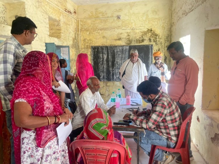 सवराड में स्वास्थ्य के 250 मरीज की जांच की उमड़ी भारी भीड़