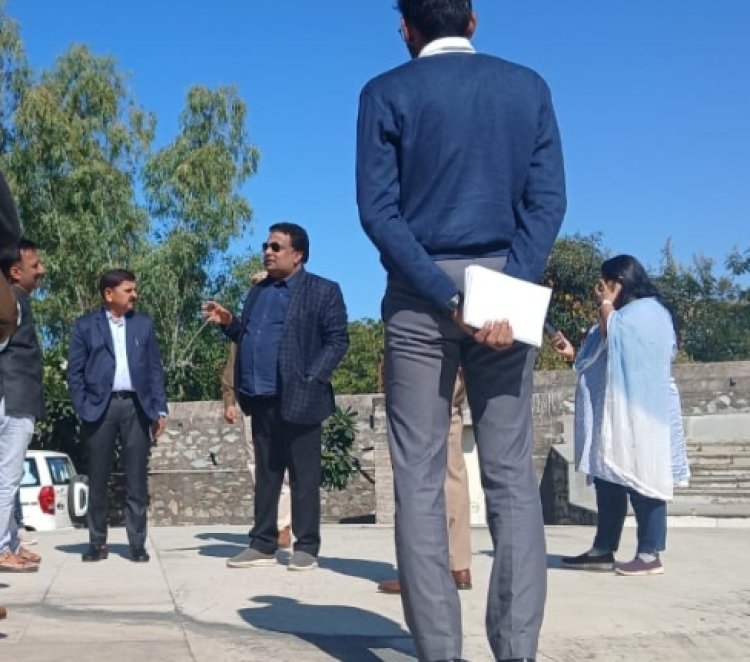 जिला कलक्टर ने लिया रणकपुर महोत्सव के स्थल का जायजा