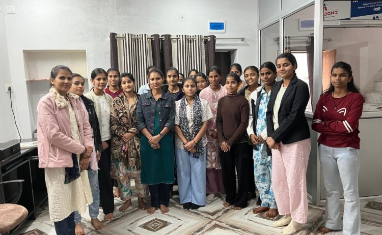 महिला अधिकारिता विभाग द्वारा कम्प्यूटर ज्ञान केन्द्रों का निरीक्षण*