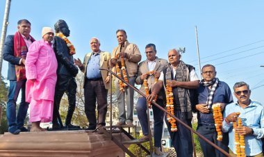 मिर्धा को दी श्रद्धांजलि 