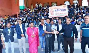 युवाओं ने किया गांधीजी को नमन*