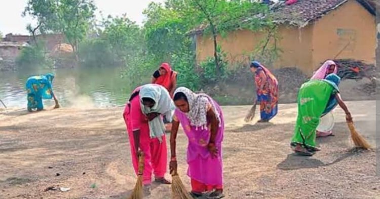 ग्रामीण स्वच्छता में लापरवाही