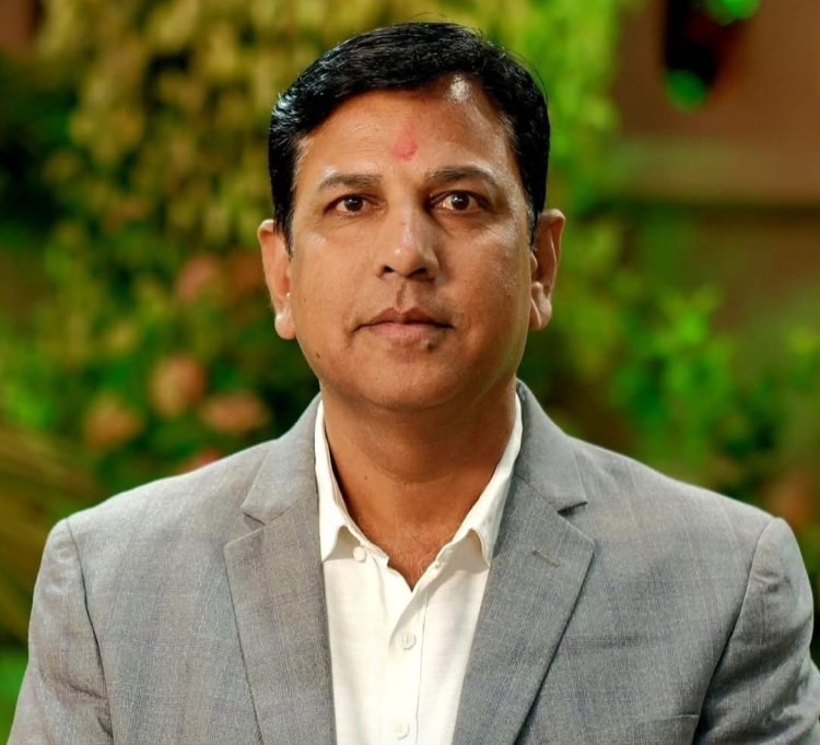 मतदाताओं के नाम काटने के प्रयासों किया विरोध                 