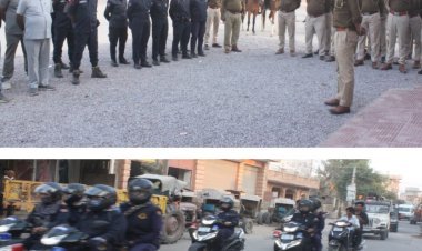 पुलिस ने निकला रूट मार्च