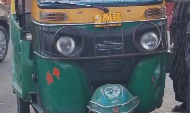 बीच चौराहों पर टैक्सी चालकों की मनमानी: जालोंरी गेट पर समस्या*   