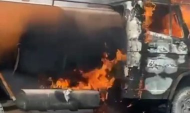 टेंकर में लगी आग   