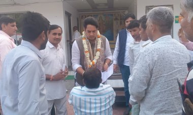 दिव्यांगों ने कैबिनेट मंत्री गहलोत से की रोजगार की मांग सौंपा ज्ञापन