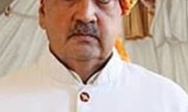 महाराजा गज सिंह  ने ओरण बचाओ पदयात्रियों से उम्मेद भवन पैलेस में मुलाकात की*