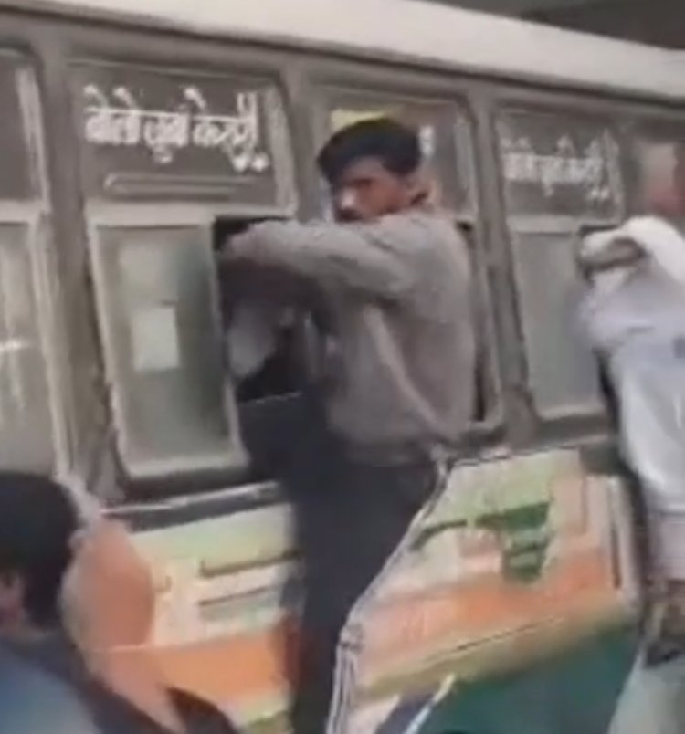 रोडवेज बस स्टैंड पर हुआ शॉर्ट सर्किट मची अफरा- तफरी