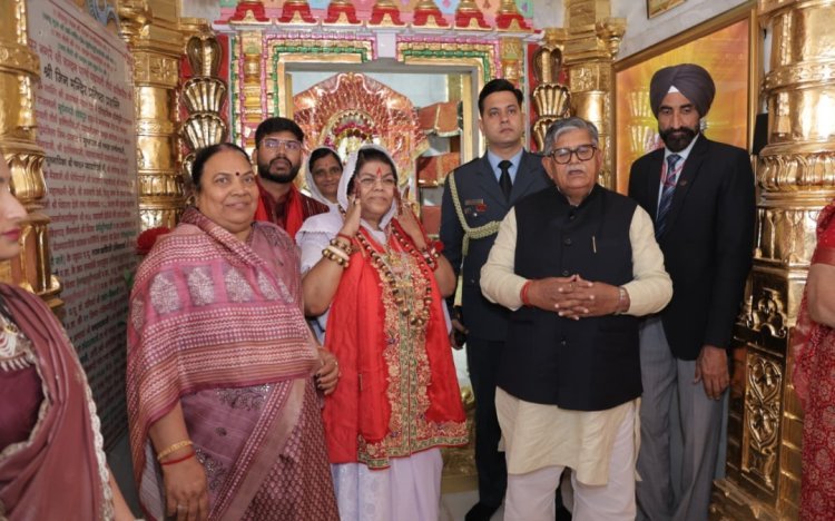 भारत की आत्मा मंदिरों और तीर्थों में वास करती है-राज्यपाल कटारिया*