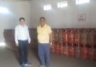 घरेलू गैस सिलेण्डरों का व्यावसायिक उपयोग किये जाने पर 5 सिलेण्डर जब्त’’*