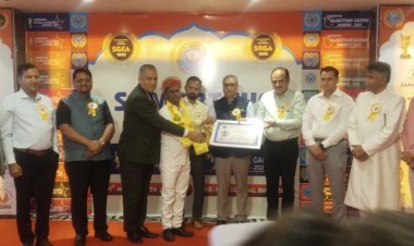 लोक गायक हिदायत खां चुई राजस्थान गौरव अवॉर्ड से सम्मानित