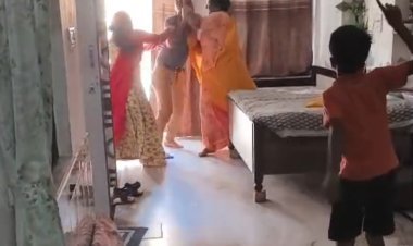 माता व पत्नी के साथ मारपीट 